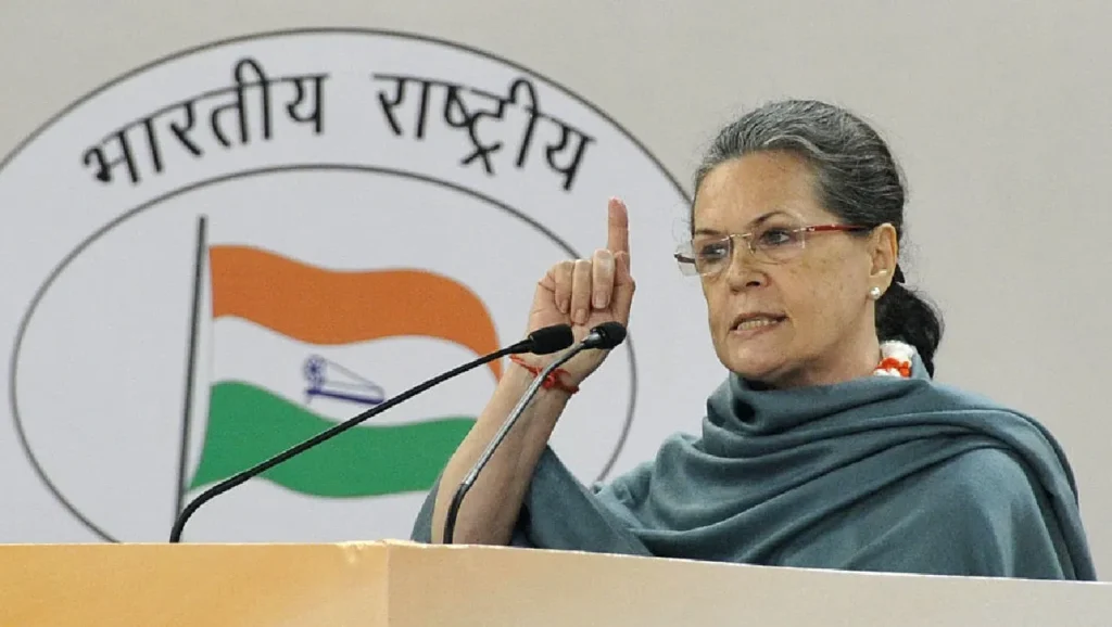 मनरेगा पर चला दिया सरकारी बुलडोजर, सोनिया गांधी का केंद्र पर तीखा प्रहार; बोलीं- “गरीबों के हक के लिए फिर करेंगे मुकाबला