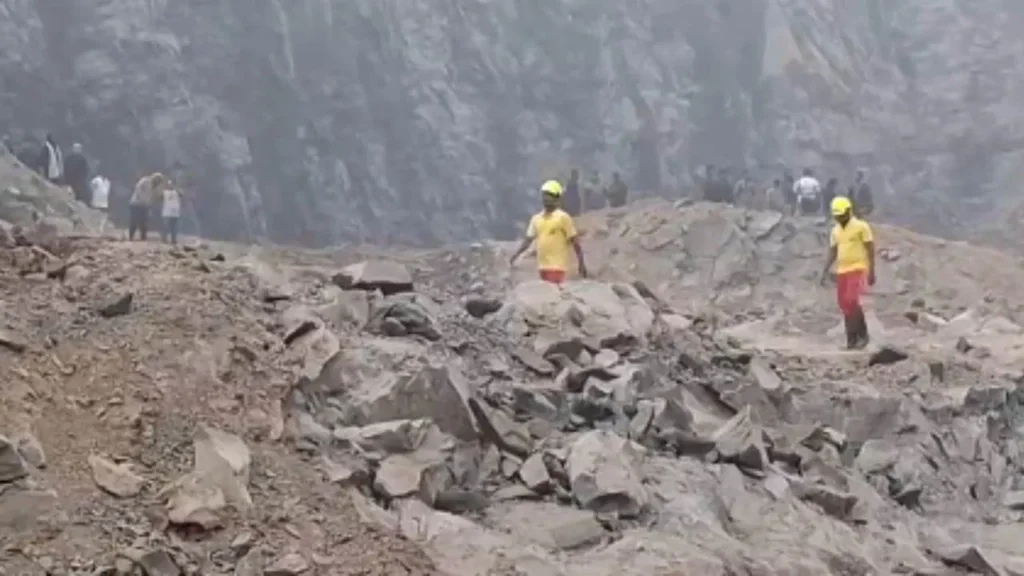 ओडिशा: ढेंकानाल में अवैध पत्थर खदान में भीषण विस्फोट, मलबे में दबने से दो मजदूरों की मौत